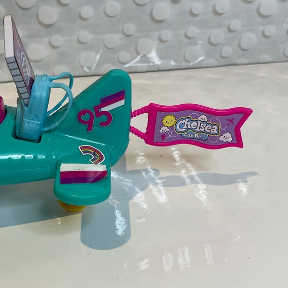Barbie Chelsea Can Be 👩‍✈️✈️ Pilot - Picture 7 of 10